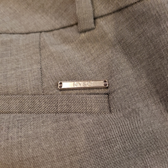 BNWT NY & Co. Gray Stretch Boot Cut Slacks, Women's Size 4 - Picture 3 of 12